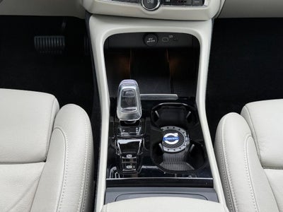 2023 Volvo XC40 Ultimate