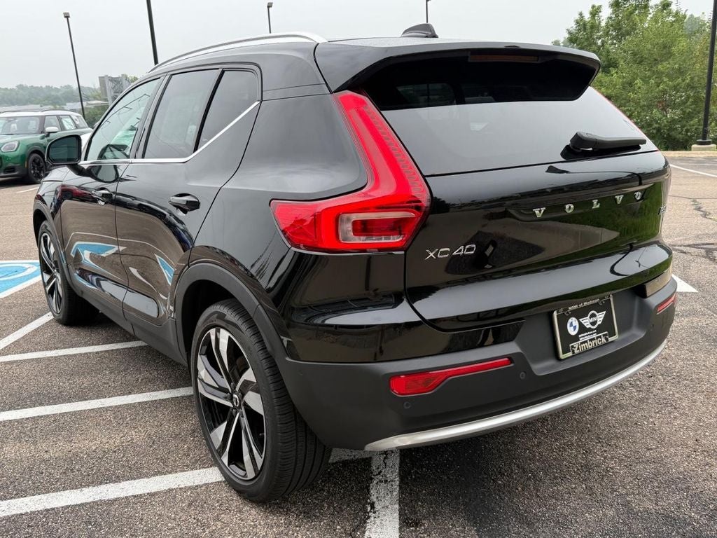 2023 Volvo XC40 Ultimate