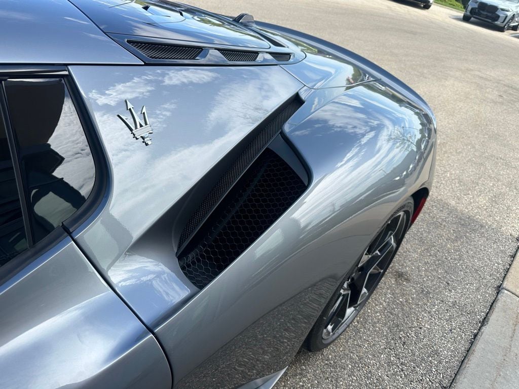 2023 Maserati MC20 Base