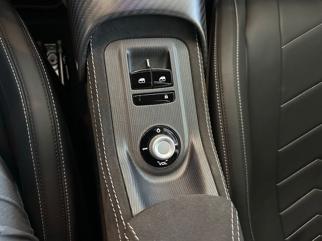 2023 Maserati MC20 Base