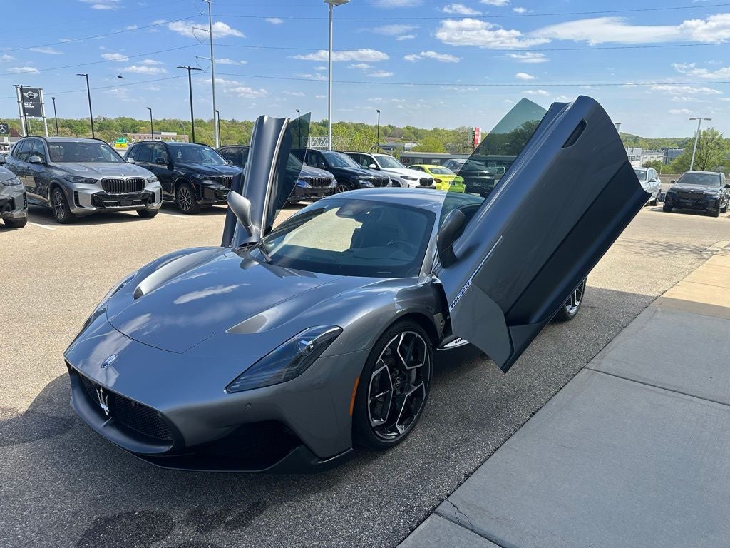 2023 Maserati MC20 Base