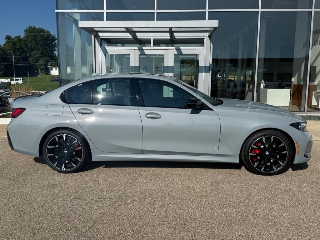 2026 BMW 330i 330i xDrive