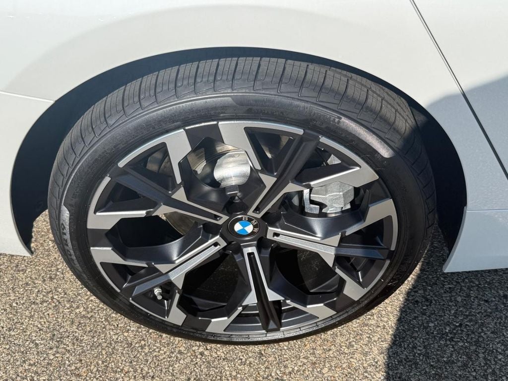 2026 BMW 330i 330i xDrive