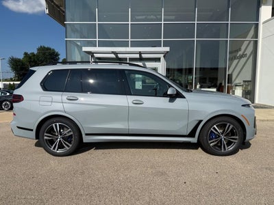 2027 BMW X7 xDrive40i