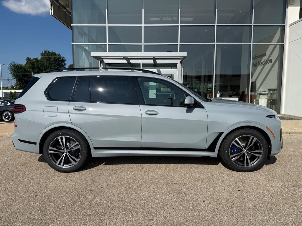 2027 BMW X7 xDrive40i