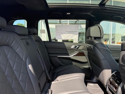 2027 BMW X7 xDrive40i
