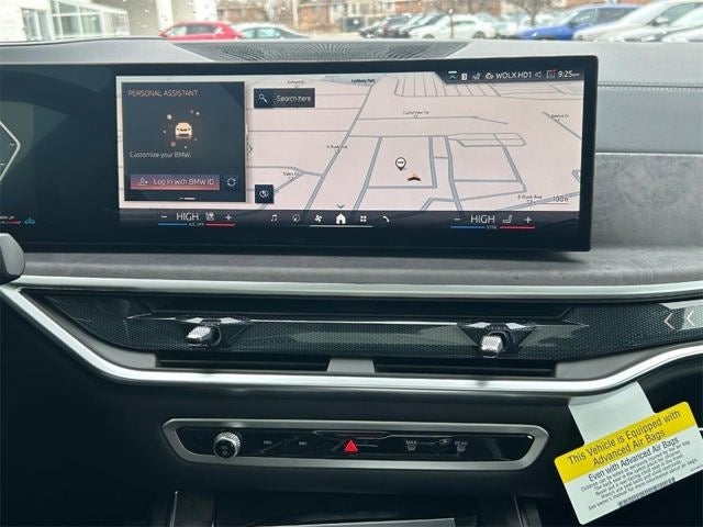 2025 BMW X7 xDrive40i