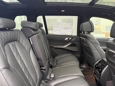2026 BMW X7 xDrive40i