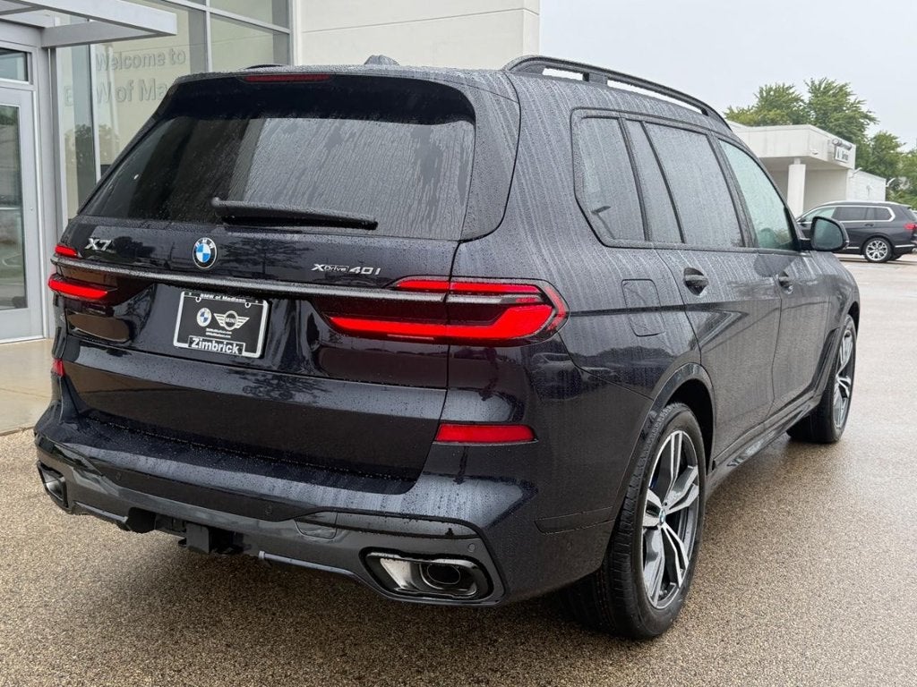 2027 BMW X7 xDrive40i