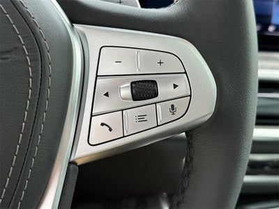 2025 BMW X7 xDrive40i