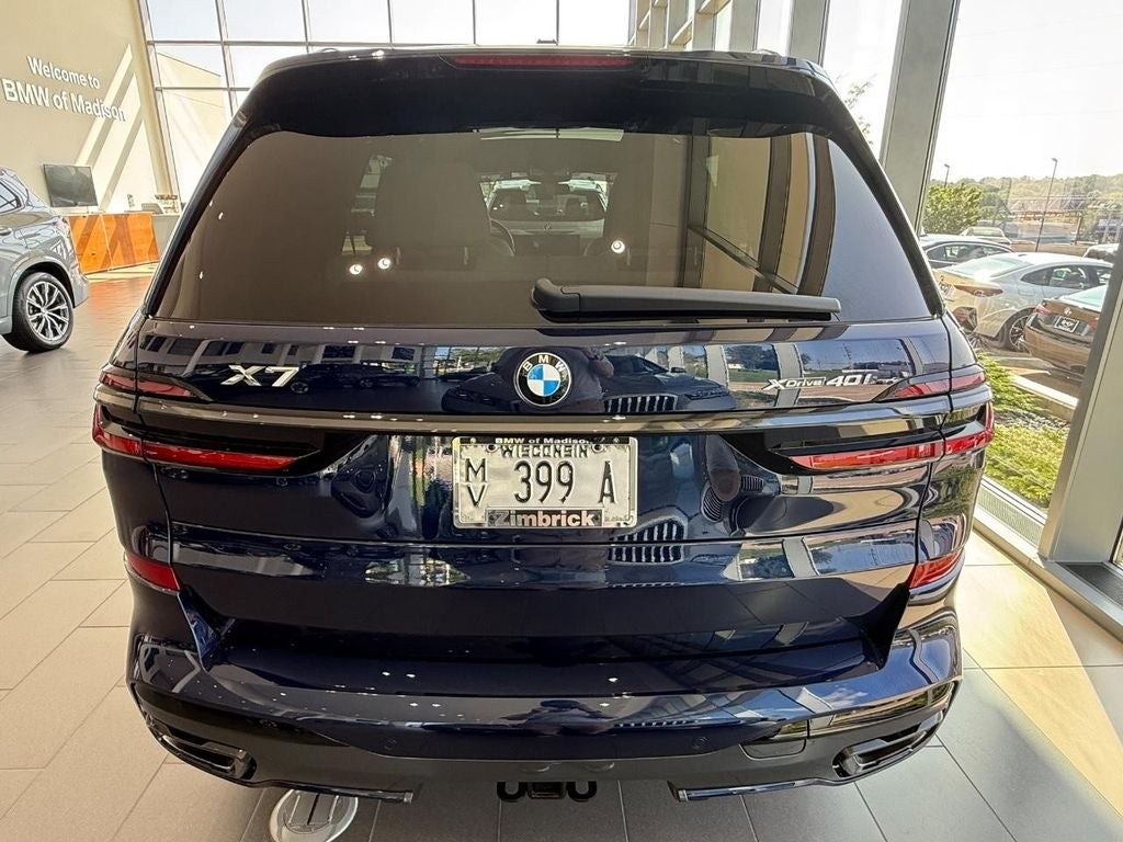 2027 BMW X7 xDrive40i