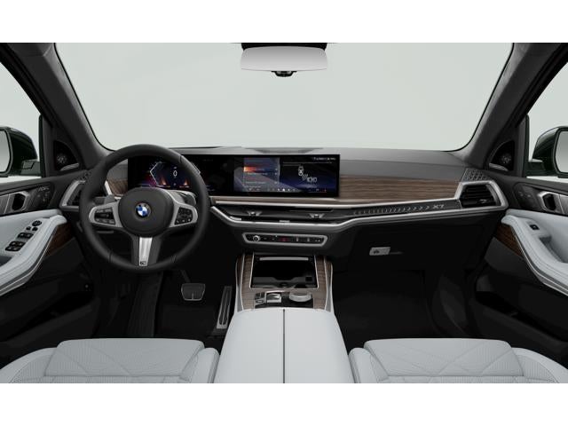 2027 BMW X7 Base