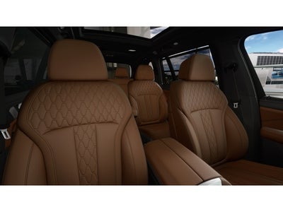 2027 BMW X7 M60i