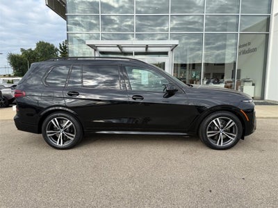 2026 BMW X7 M60i