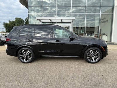 2026 BMW X7 M60i