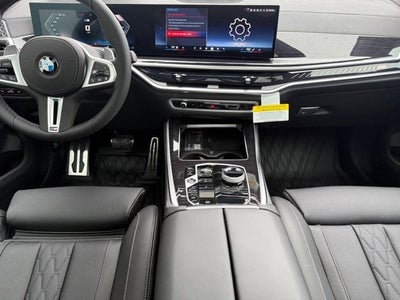 2026 BMW X5 M60i
