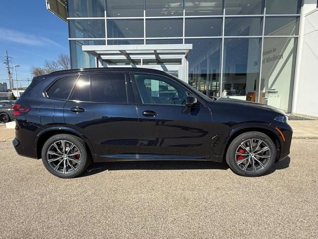 2026 BMW X5 M60i