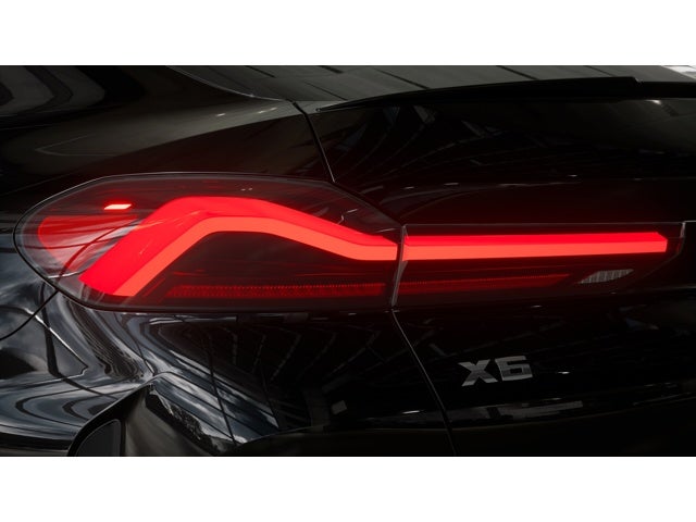 2026 BMW X6 xDrive40i
