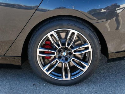 2026 BMW 550e 550e xDrive