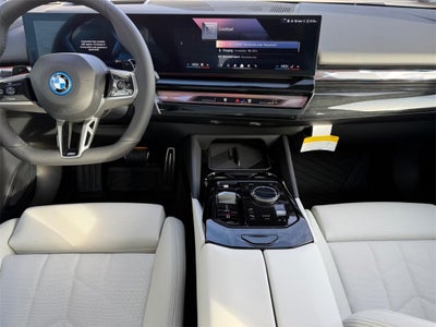 2026 BMW 550e 550e xDrive