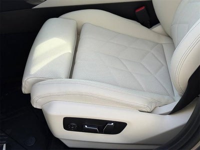 2026 BMW 550e 550e xDrive