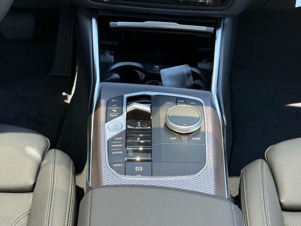 2026 BMW 330i 330i xDrive