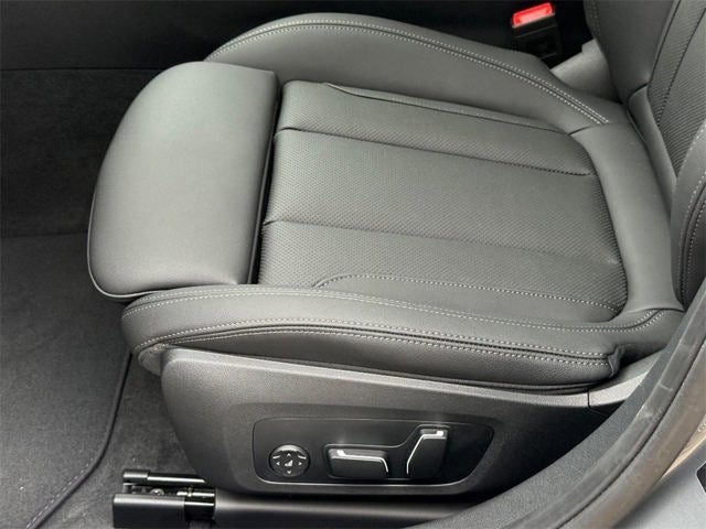 2026 BMW 330i 330i xDrive