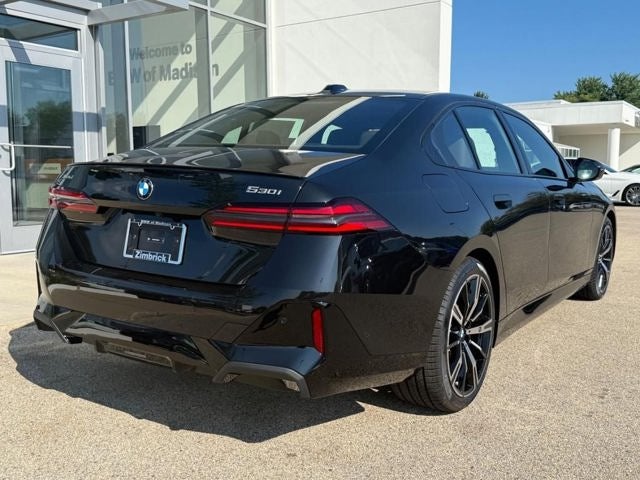 2027 BMW 530i 530i xDrive