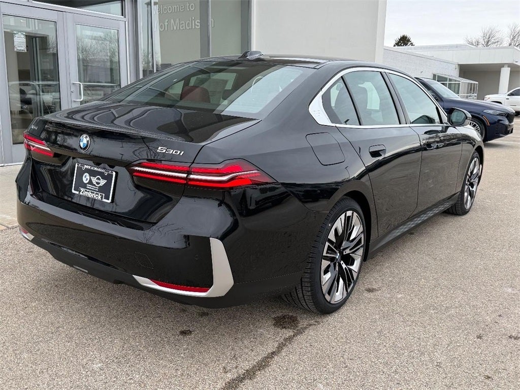 2026 BMW 530i 530i xDrive