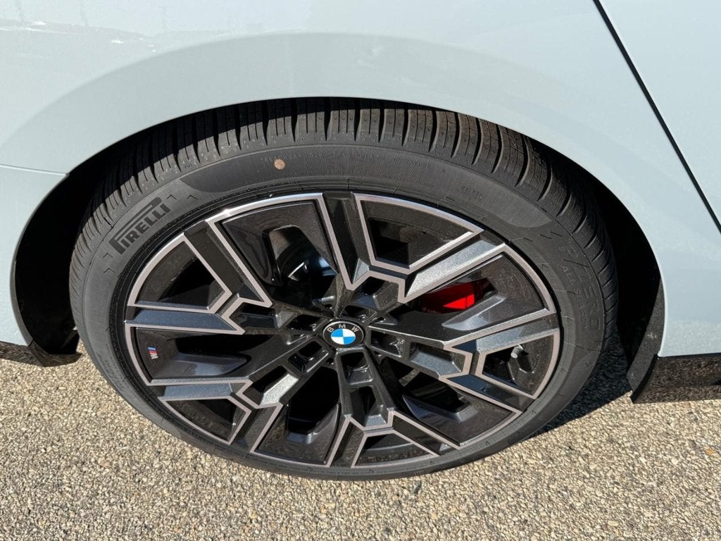 2027 BMW 530i 530i xDrive