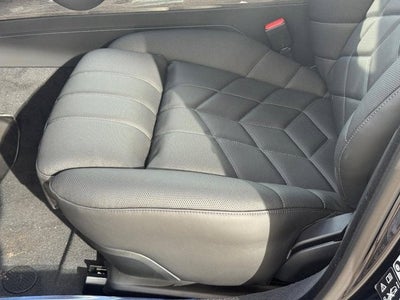 2027 BMW 740i Base