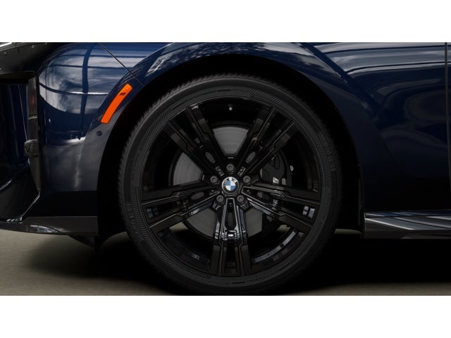 2027 BMW 740i Base