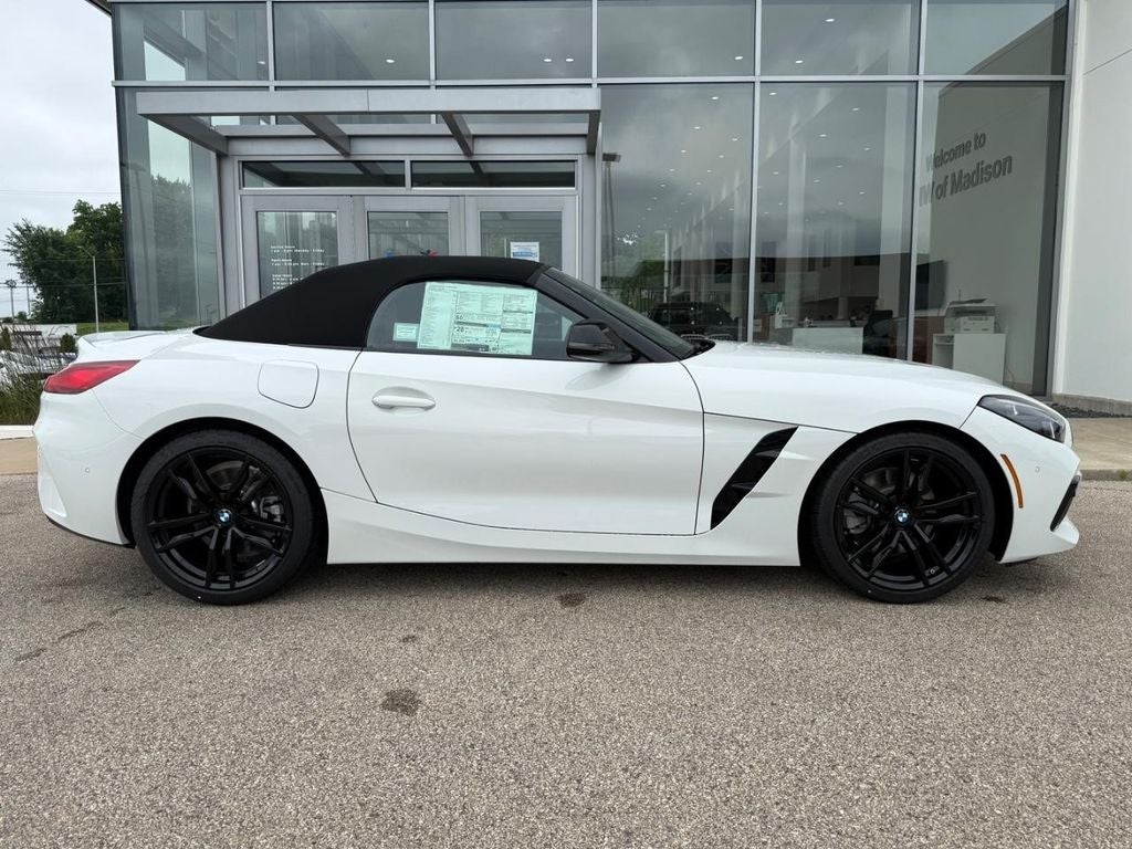 2026 BMW Z4 sDrive30i