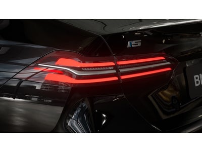 2027 BMW i5 xDrive40