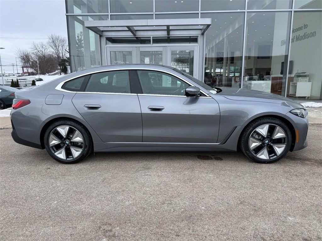 2026 BMW i4 xDrive40
