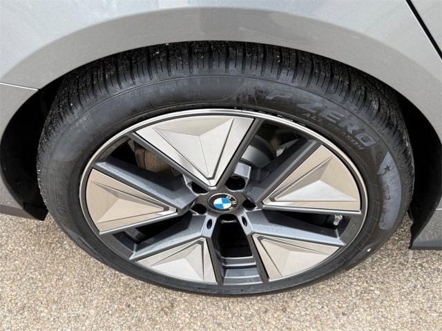 2026 BMW i4 xDrive40