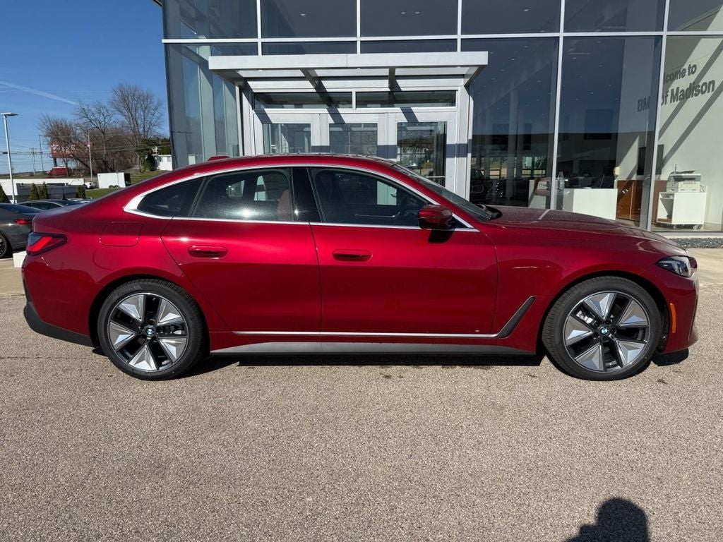 2026 BMW i4 xDrive40