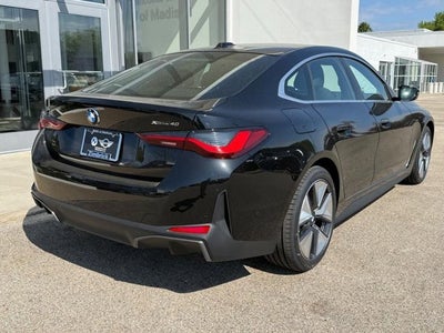 2026 BMW i4 xDrive40