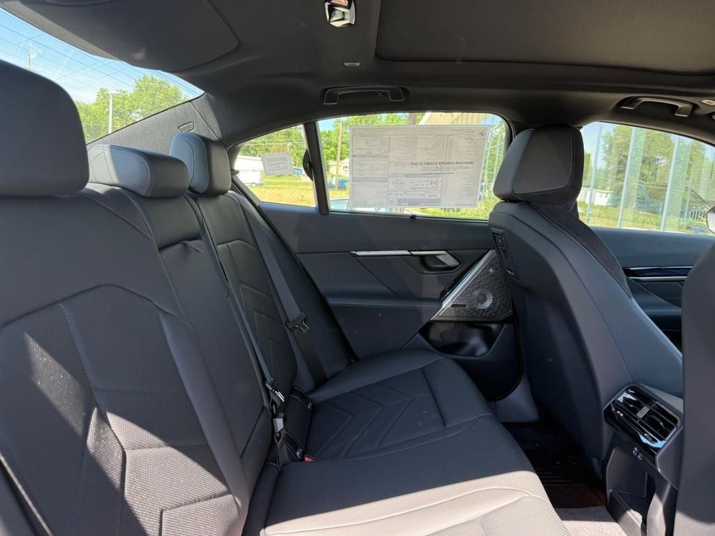 2026 BMW i5 M60