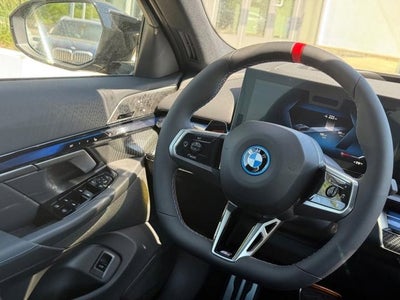 2026 BMW i5 M60