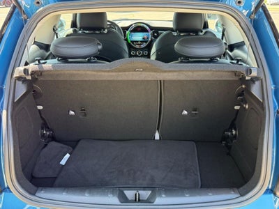 2024 MINI HARDTOP 2 DOOR Iconic