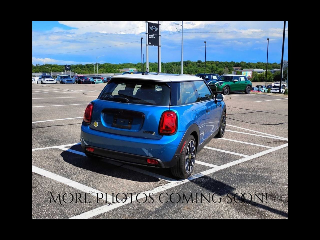 2024 MINI HARDTOP 2 DOOR Iconic