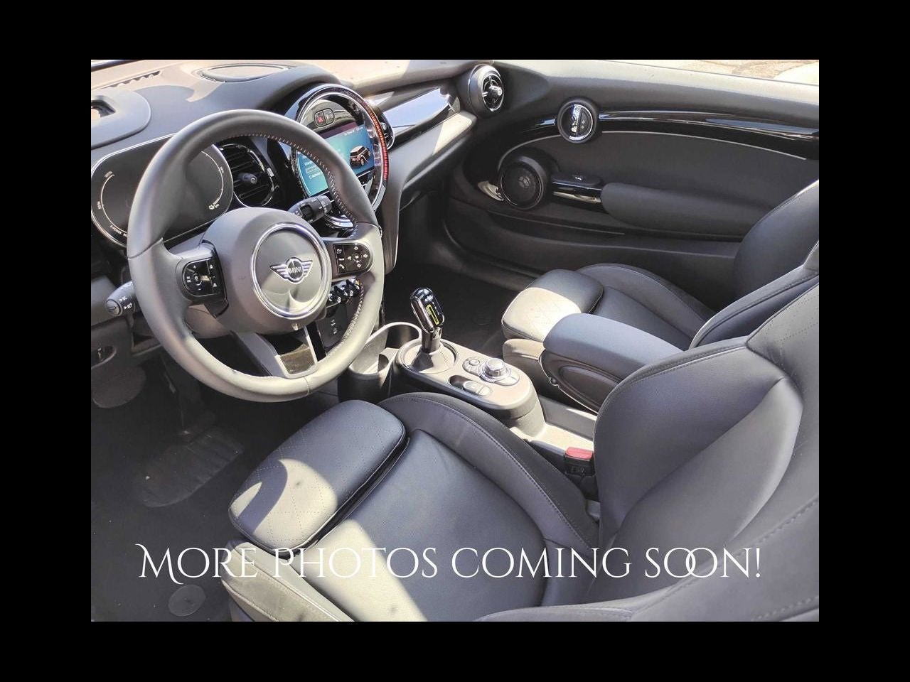 2024 MINI HARDTOP 2 DOOR Iconic