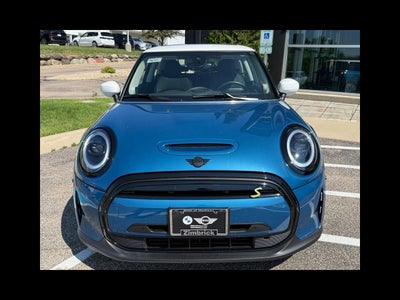 2024 MINI HARDTOP 2 DOOR Iconic