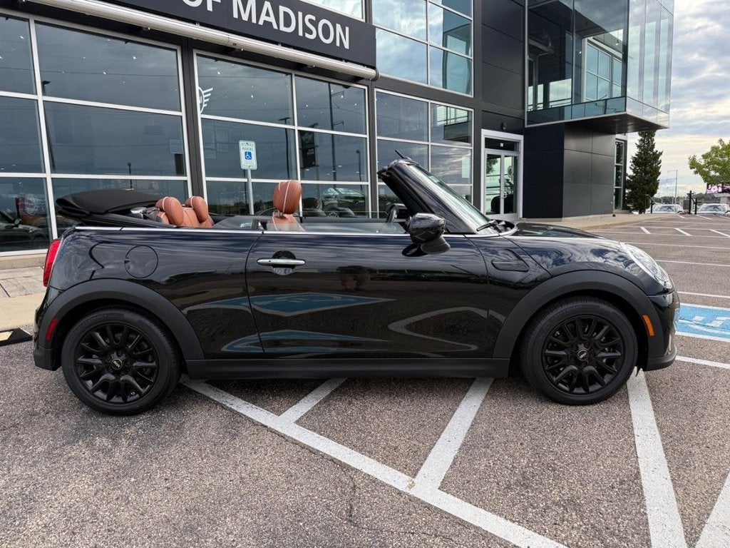 2024 MINI CONVERTIBLE Base