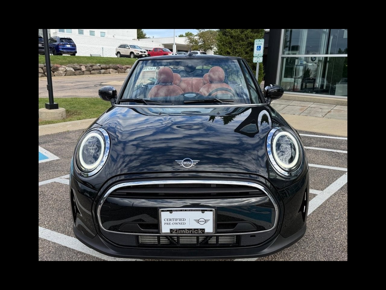 2024 MINI CONVERTIBLE Base