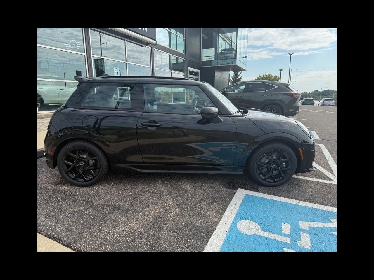 2026 MINI 2 DOOR ICONIC