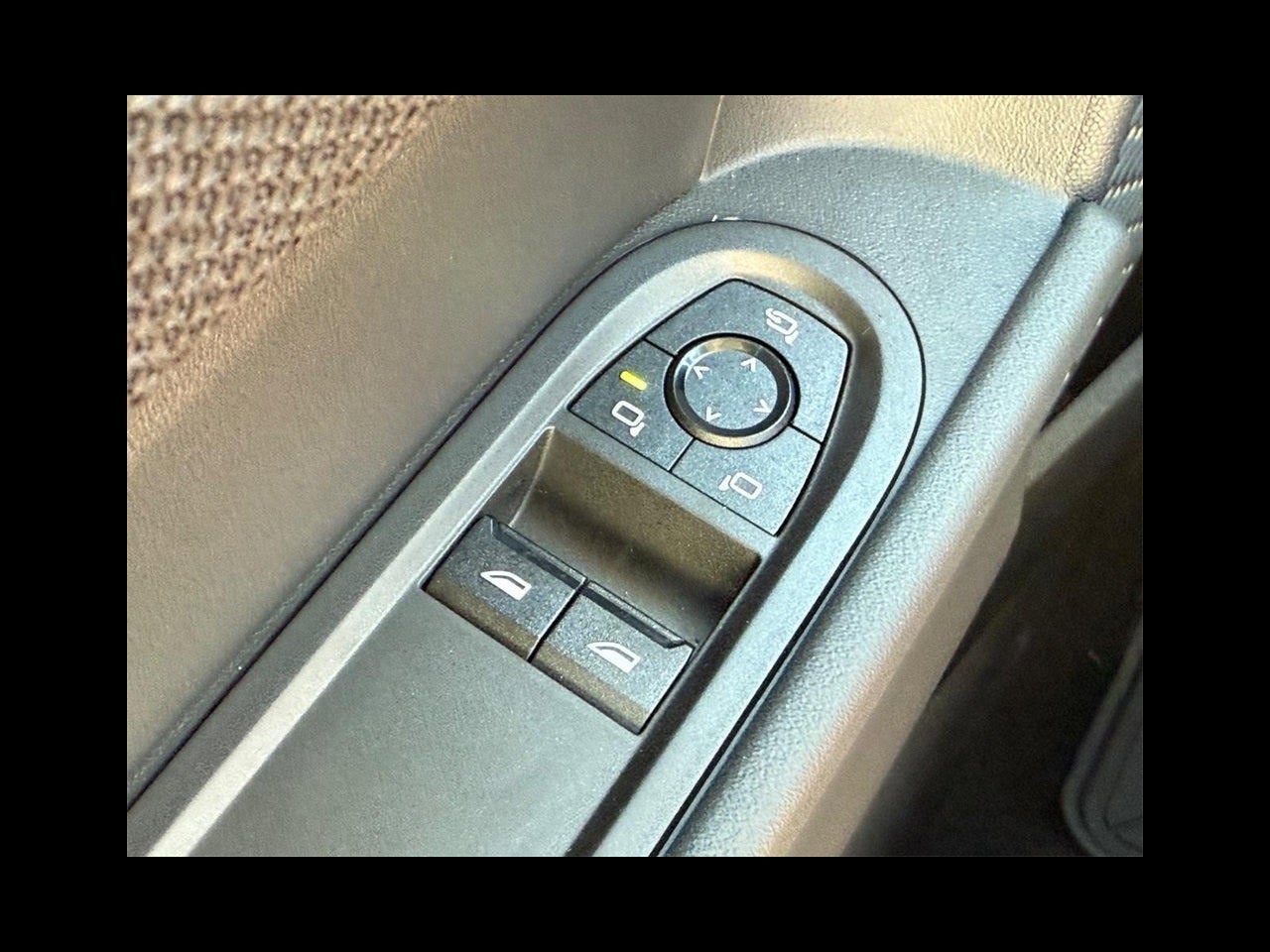 2025 MINI HARDTOP 2 DOOR ICONIC