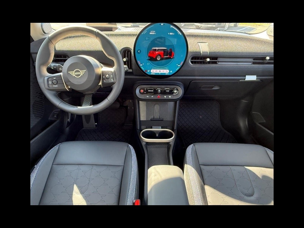 2025 MINI HARDTOP 2 DOOR ICONIC