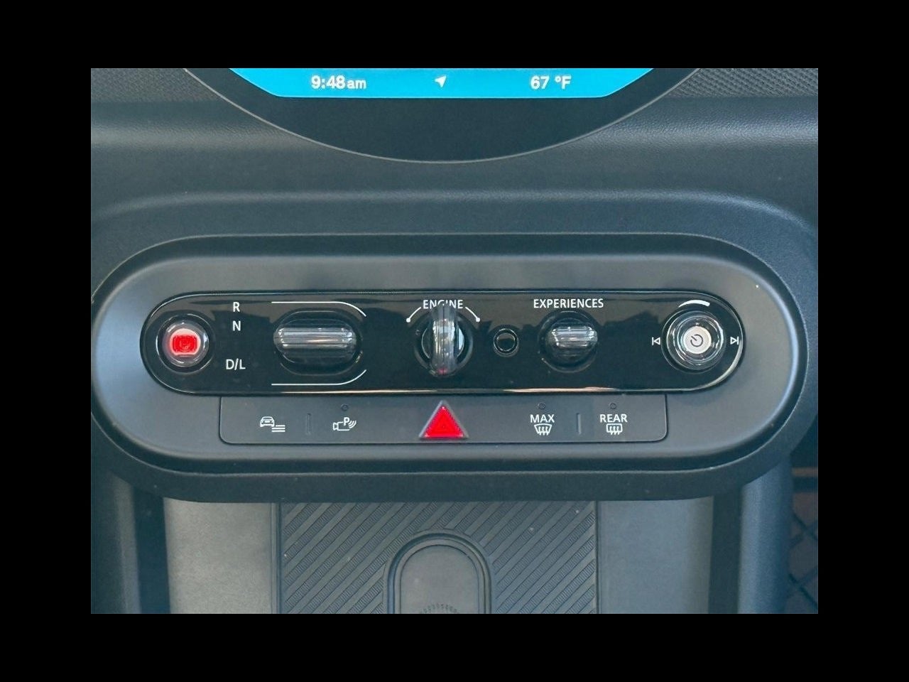 2025 MINI HARDTOP 2 DOOR ICONIC